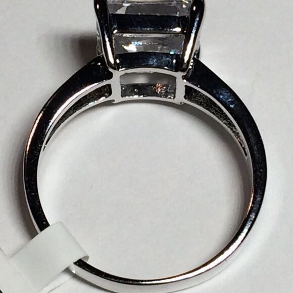 Cubic Zirconia Solitaire Cocktail Ring Size 9 10 Princess Cut Silver Plated - Picture 11 of 13